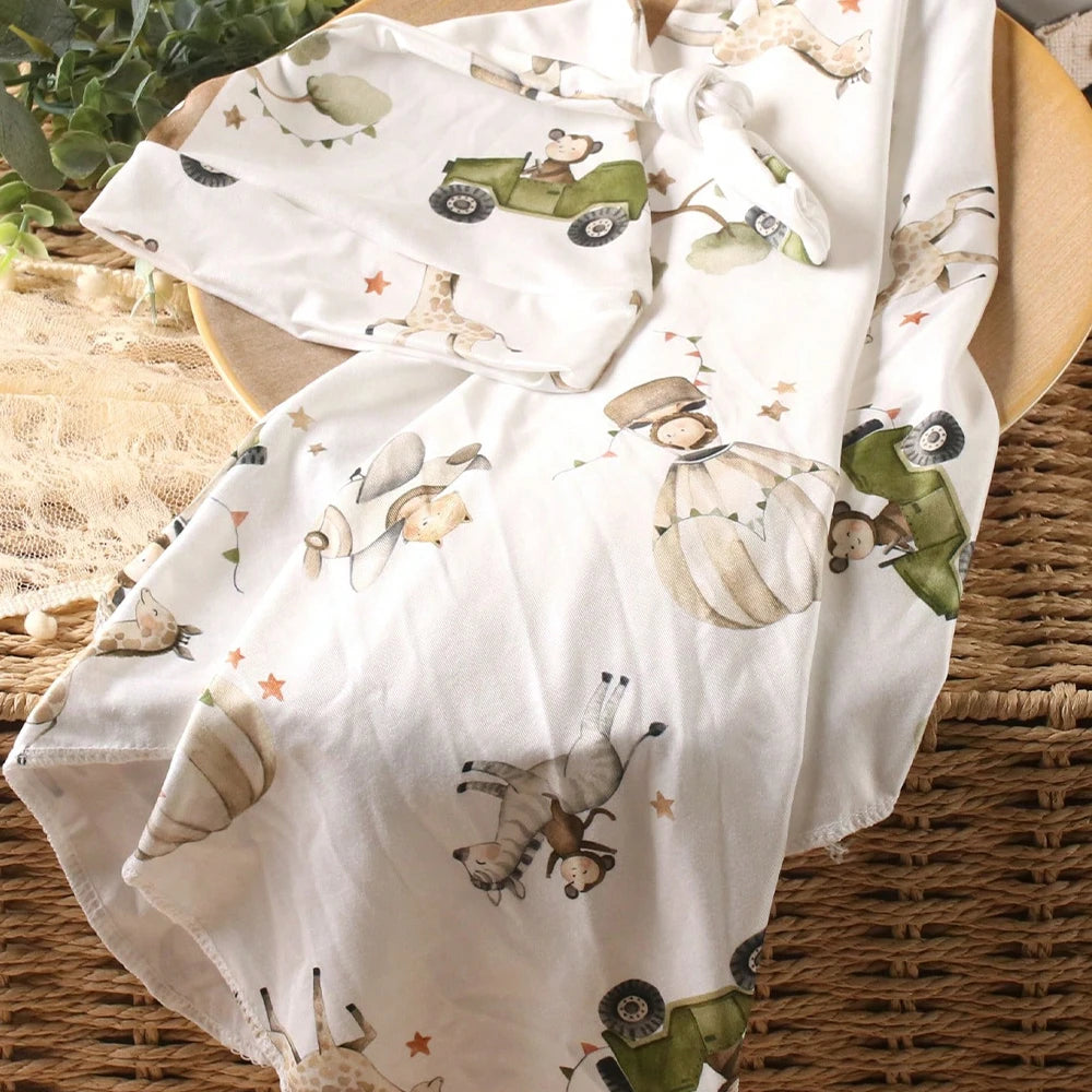 CODY Bear Swaddle Set