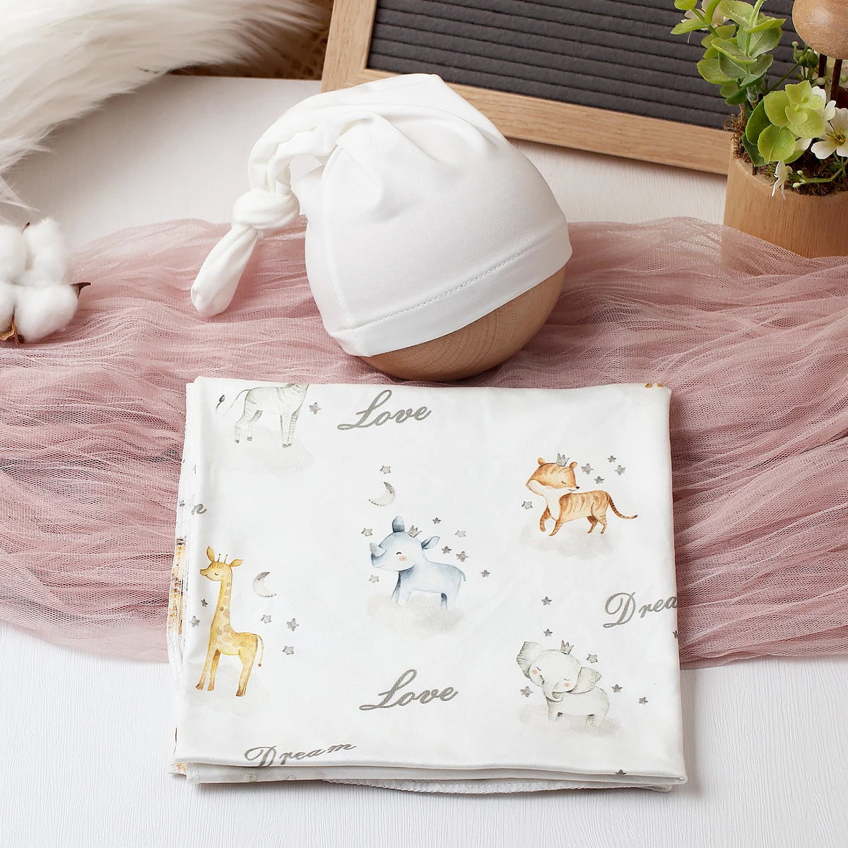 CODY Bear Swaddle Set